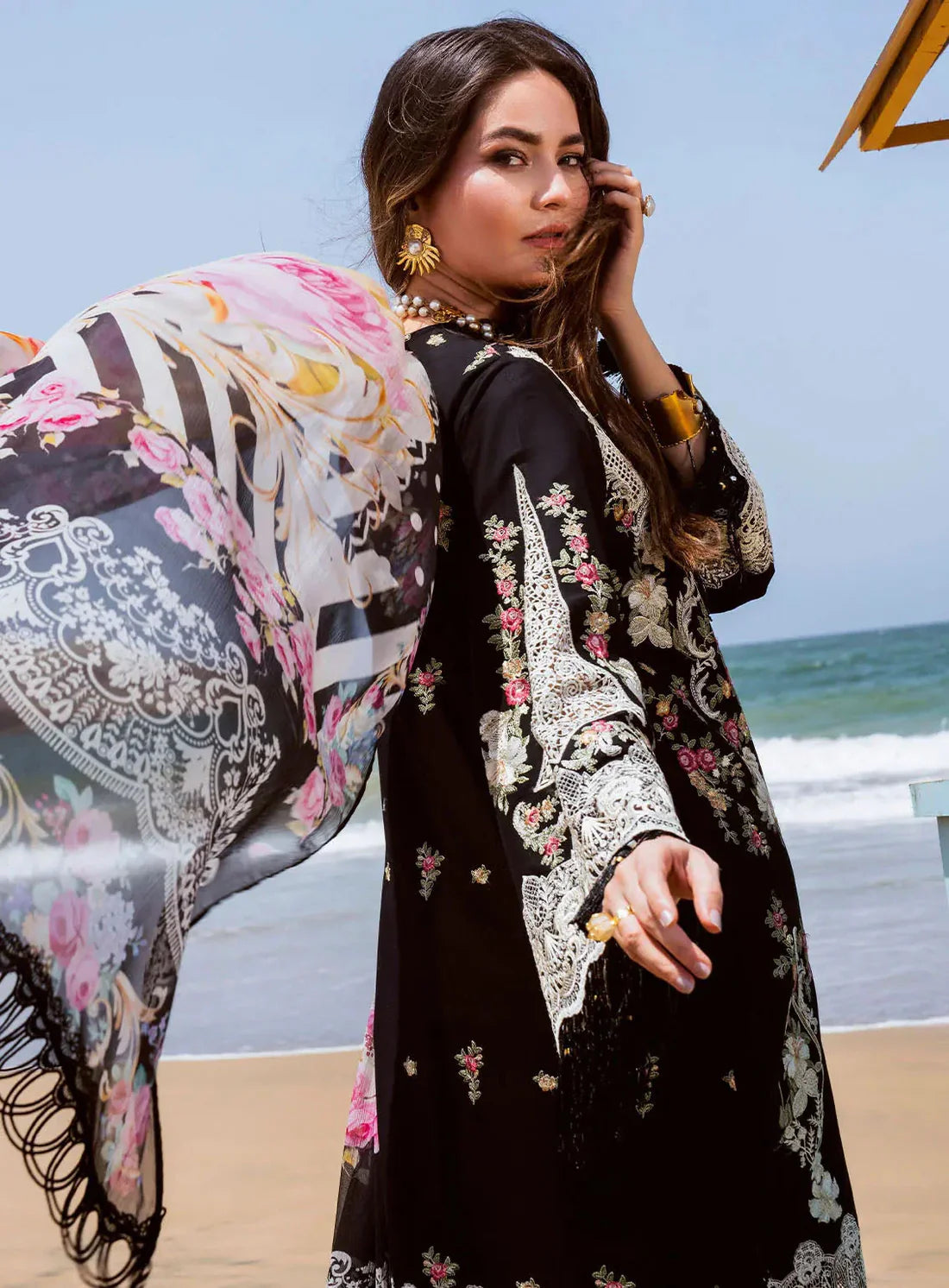 Elaf Embroidered dhanak 3 Piece Unstitched Suit EL-722